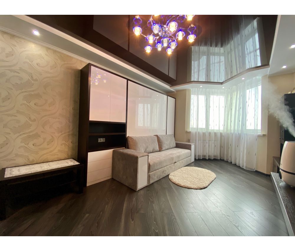 Шкаф кровать черно-белая : Малиновка, ул. Космонавтов