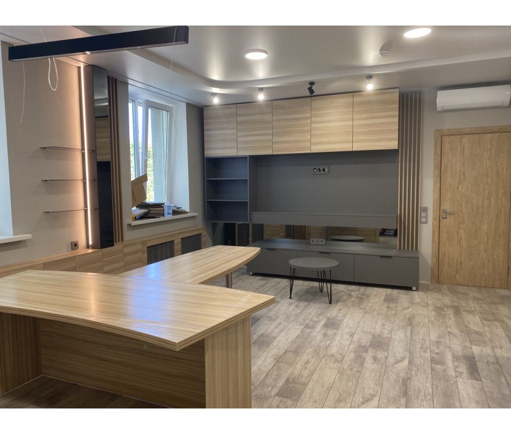 Кабинет руководителей и ресепшен: ул. Ольшевского, д.7