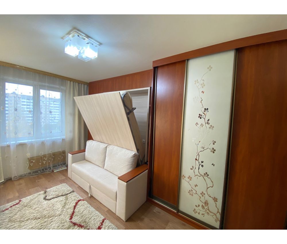  Кроватью трансформер двуспальная с шкафом и грим зеркалом: ул. Кунцевщина